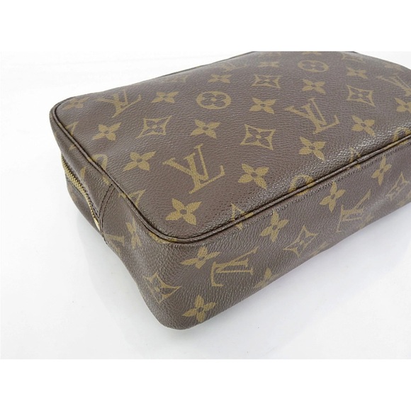 Louis Vuitton Monogram Toiletry Bag in Brown and Gold - Picture 6 of 16